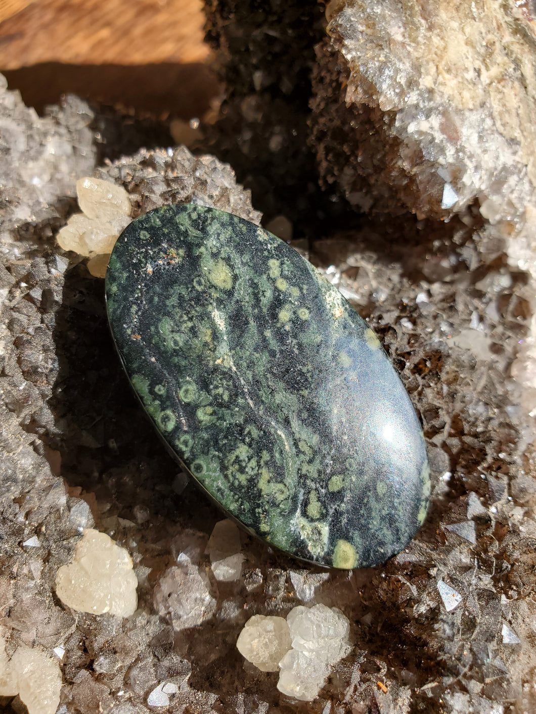 Cabochon Jaspe Kambaba