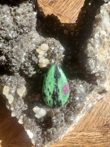 Cabochon Rubis Zoïsite